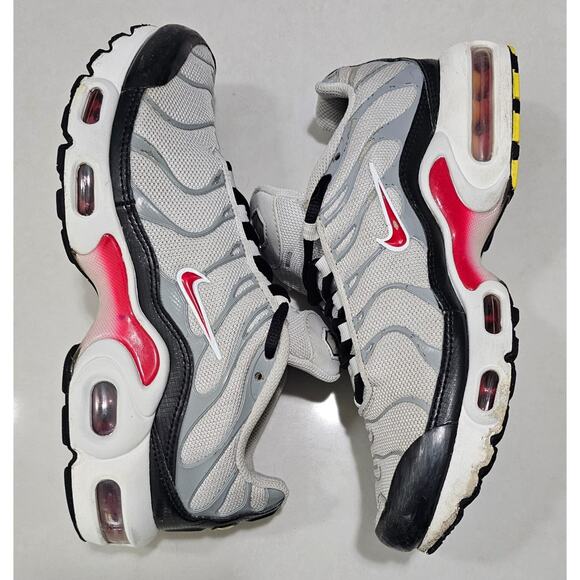 Nike Air Max Plus Tuned TN Photon Dust Varsity Red Grey DM0032-002 Size 5.5 main image 13